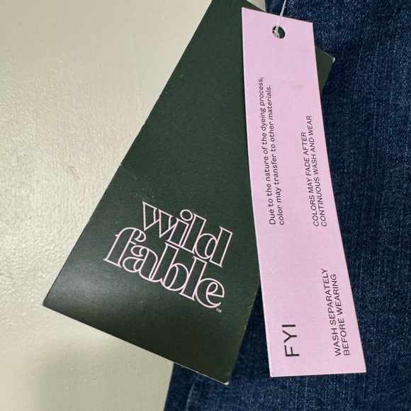 Wild Fable Notch Front Seamed Denim Mini Skirt NEW! - Picture 7 of 11